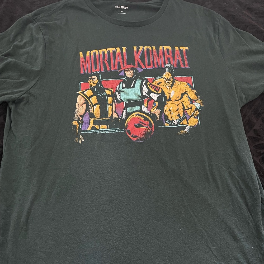 Mens Old Navy Mortal Kombat shirt